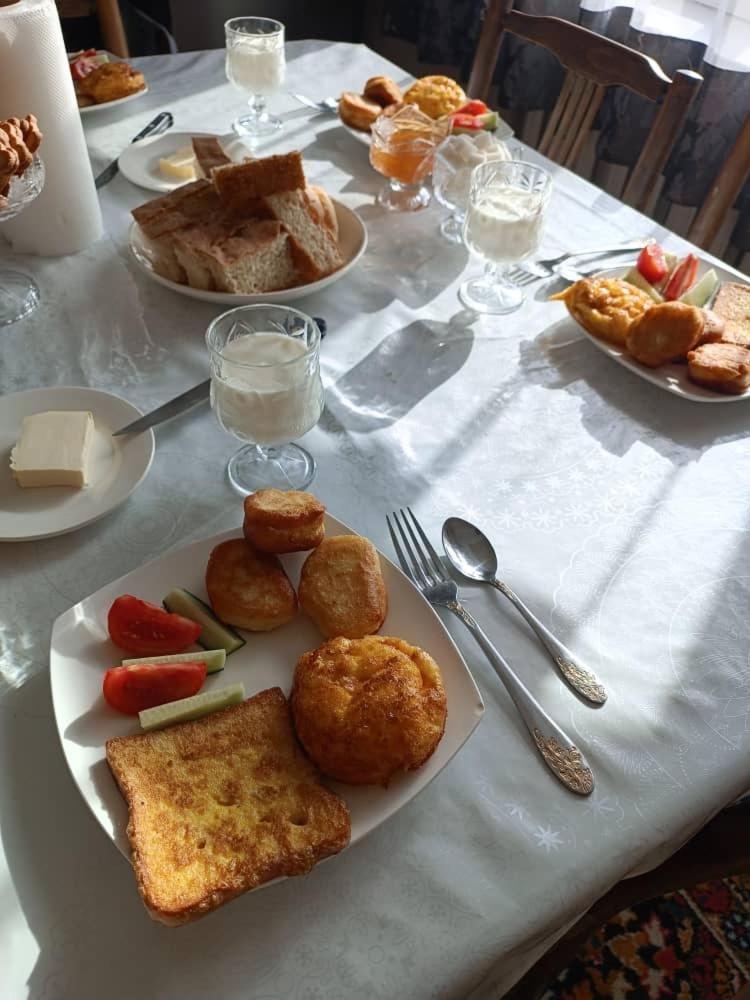 Meerim Guest House Bokonbayevo 外观 照片